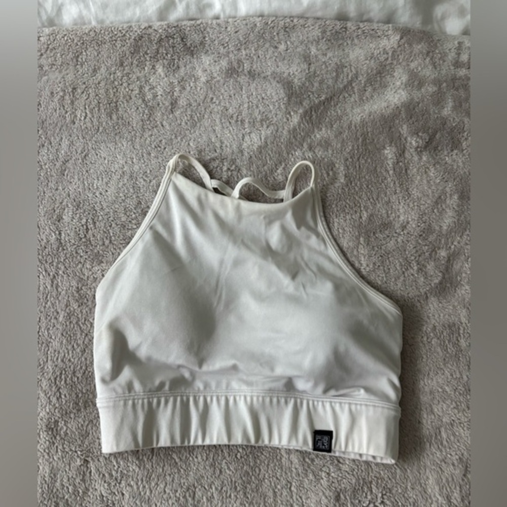 High neck white sports bra